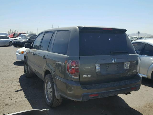 5FNYF18147B027945 - 2007 HONDA PILOT LX GREEN photo 3