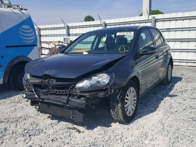 WVWDB7AJ0EW005568 - 2014 VOLKSWAGEN GOLF GRAY photo 2