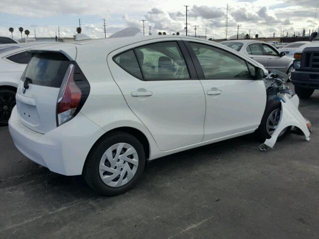 JTDKDTB36G1139768 - 2016 TOYOTA PRIUS C WHITE photo 4