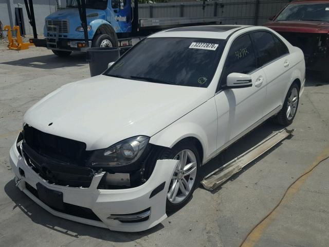 WDDGF8AB7ER301742 - 2014 MERCEDES-BENZ C 300 4MAT WHITE photo 2