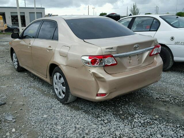 2T1BU4EE8DC997561 - 2013 TOYOTA COROLLA BA GOLD photo 3