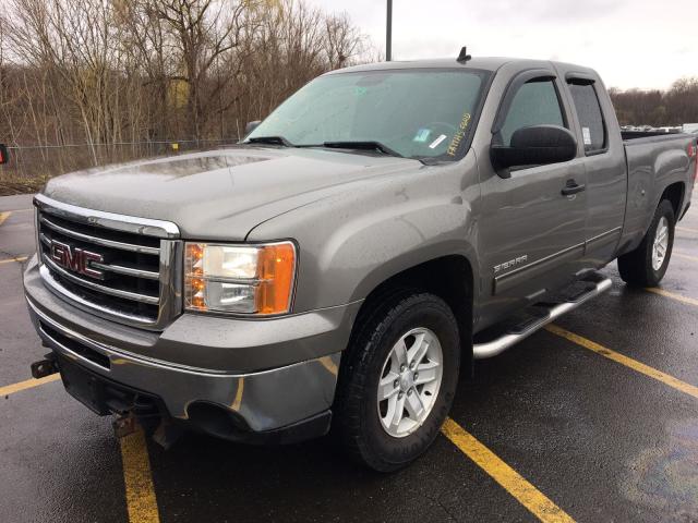 1GTR2VE74CZ187702 - 2012 GMC SIERRA K15 GRAY photo 2