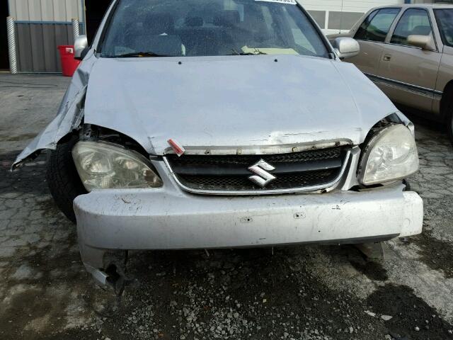 KL5JD56Z78K917468 - 2008 SUZUKI FORENZA SILVER photo 10