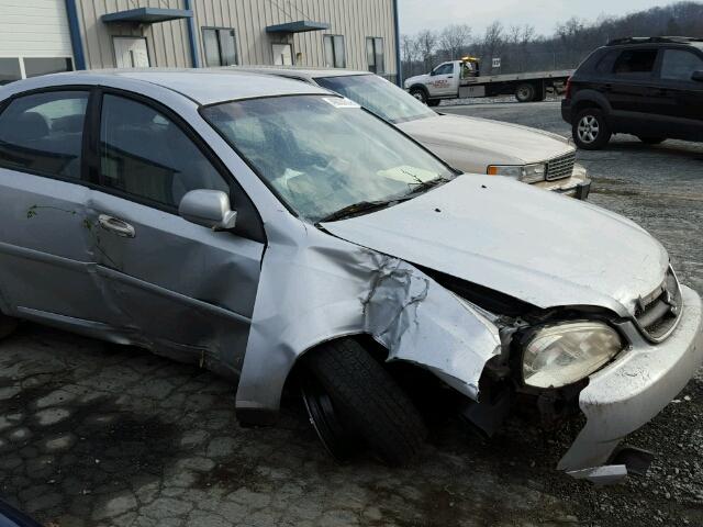 KL5JD56Z78K917468 - 2008 SUZUKI FORENZA SILVER photo 9