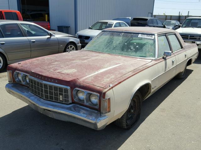 CM41M4C197894 - 1974 CHRYSLER NEWPORT TWO TONE photo 2