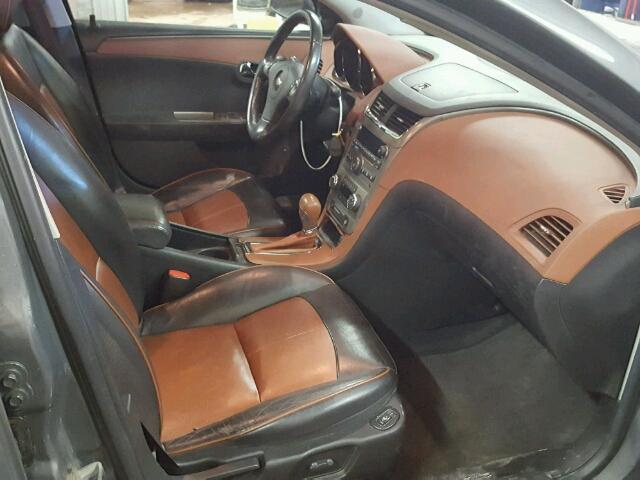 1G1ZK57718F222971 - 2008 CHEVROLET MALIBU LTZ 灰色 照片 5