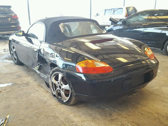 WP0CA29832U621386 - 2002 PORSCHE BOXSTER BLACK photo 3