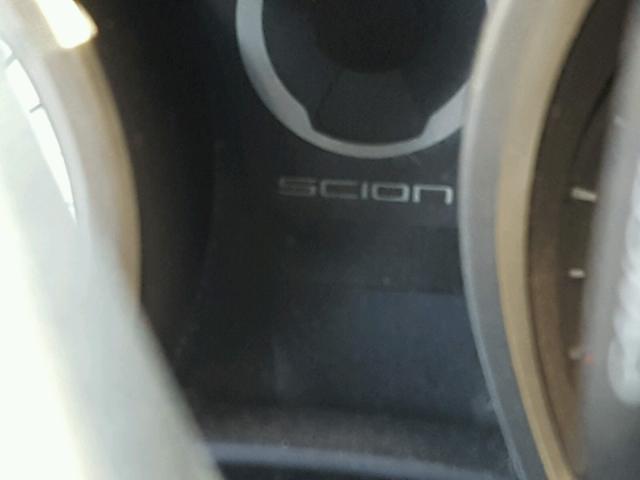 JTKJF5C72C3037992 - 2012 TOYOTA SCION TC 银色 照片 8