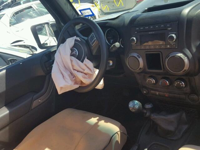 1J4AA2D18BL533130 - 2011 JEEP WRANGLER S GREEN photo 9