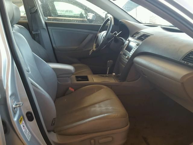 4T1BB46K87U005528 - 2007 TOYOTA CAMRY NEW SILVER photo 5