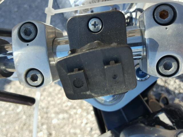 JH2RC44393M704969 - 2003 HONDA VT750 CDA 黑色 照片 9