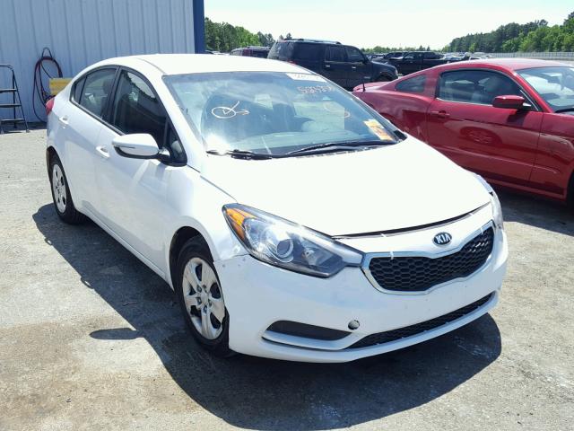 KNAFX4A62G5523238 - 2016 KIA FORTE LX WHITE photo 1