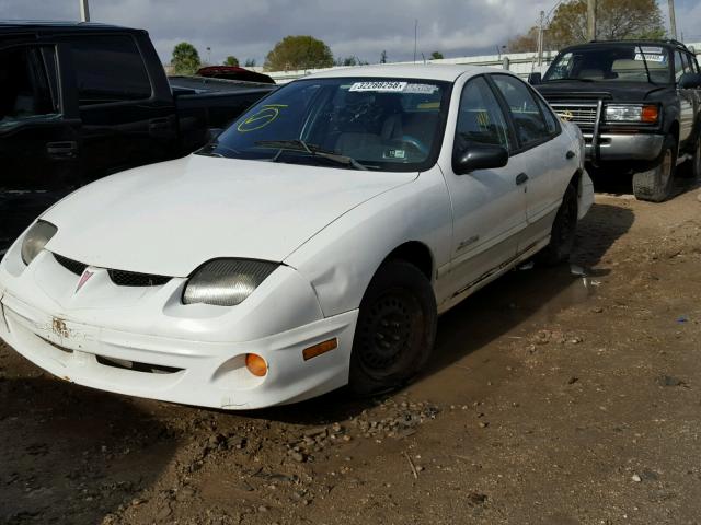 1G2JB5246Y7458659 - 2000 PONTIAC SUNFIRE SE WHITE photo 2