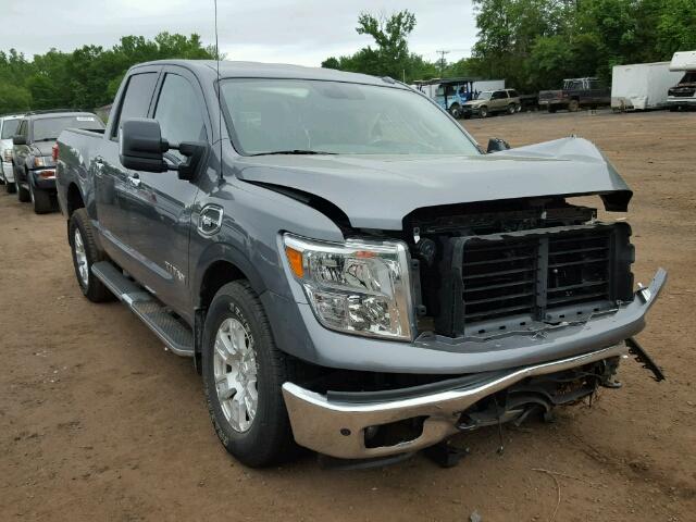 1N6AA1E59HN510211 - 2017 NISSAN TITAN SV CHARCOAL photo 1