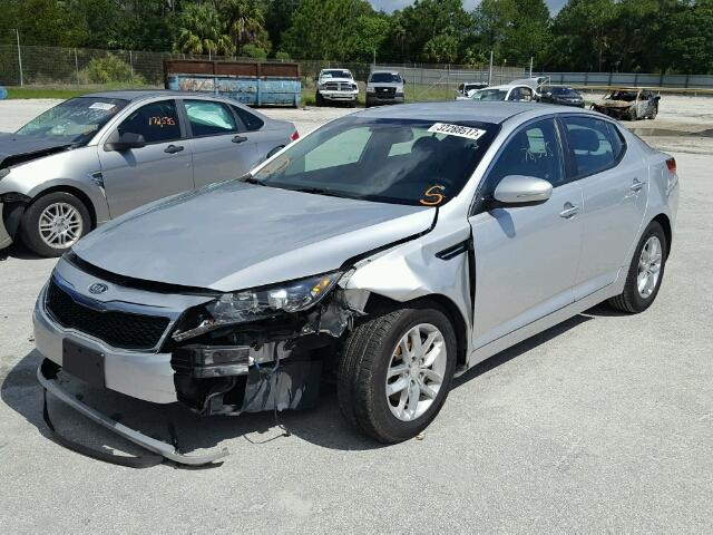 KNAGM4A75C5279858 - 2012 KIA OPTIMA LX SILVER photo 2