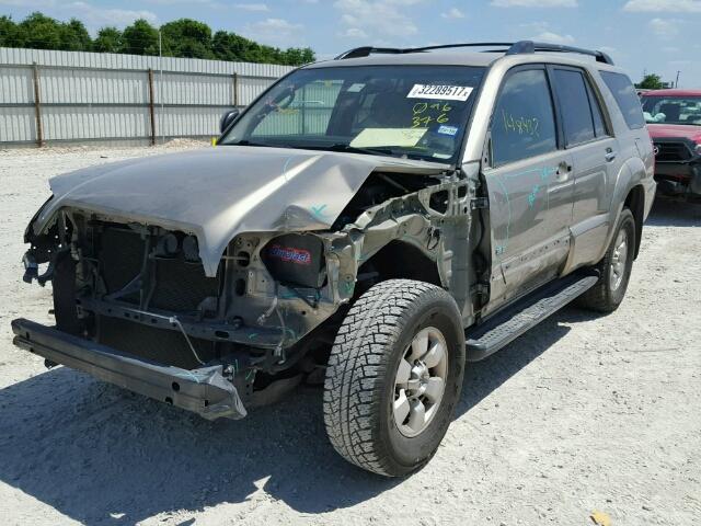 JTEZU14R670096376 - 2007 TOYOTA 4RUNNER SR BEIGE photo 2