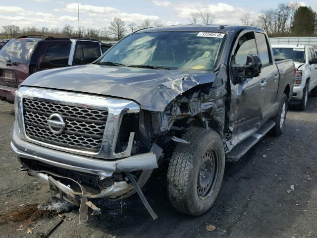 1N6AA1E59HN510211 - 2017 NISSAN TITAN SV CHARCOAL photo 2