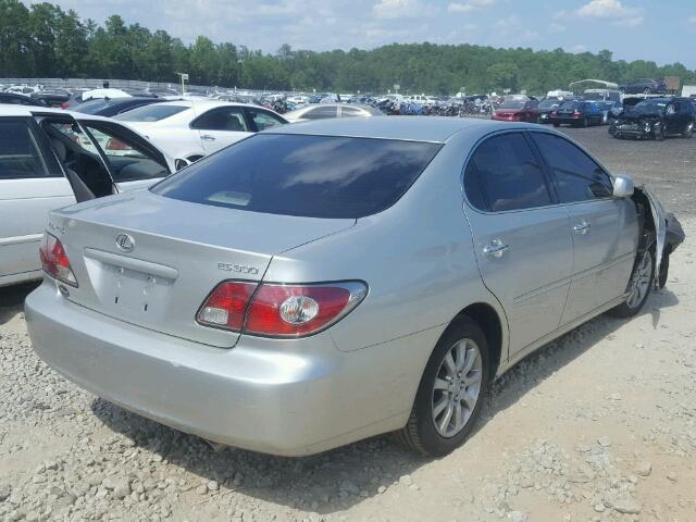 JTHBF30G836010376 - 2003 LEXUS ES SILVER photo 4