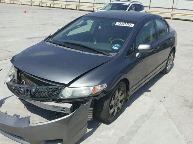 19XFA1F50AE018281 - 2010 HONDA CIVIC LX GRAY photo 2