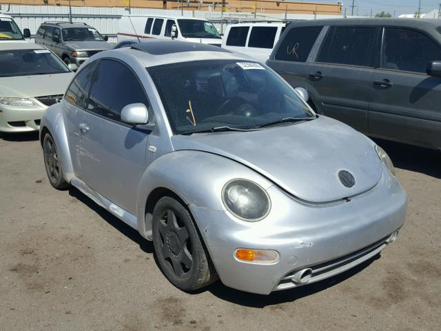3VWCA21CXXM447213 - 1999 VOLKSWAGEN NEW BEETLE 银色 照片 1