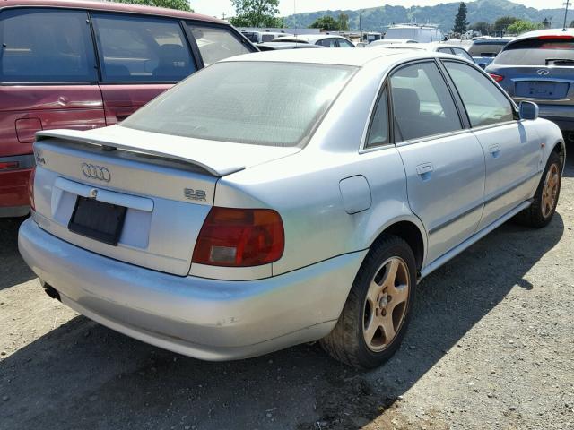 WAUEA88D4TA127032 - 1996 AUDI A4 QUATTRO SILVER photo 4