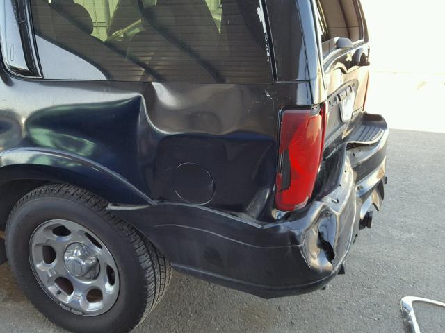 5LMRU27A1YLJ03159 - 2000 LINCOLN NAVIGATOR 黑色 照片 9