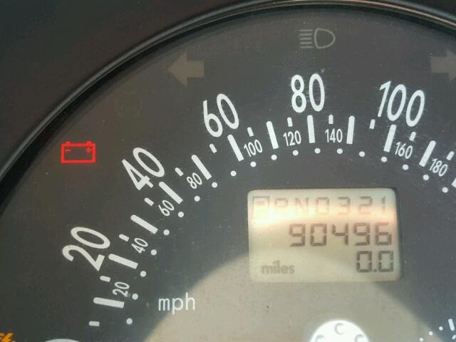 3VWCD21C1YM474700 - 2000 VOLKSWAGEN NEW BEETLE 白色 照片 8