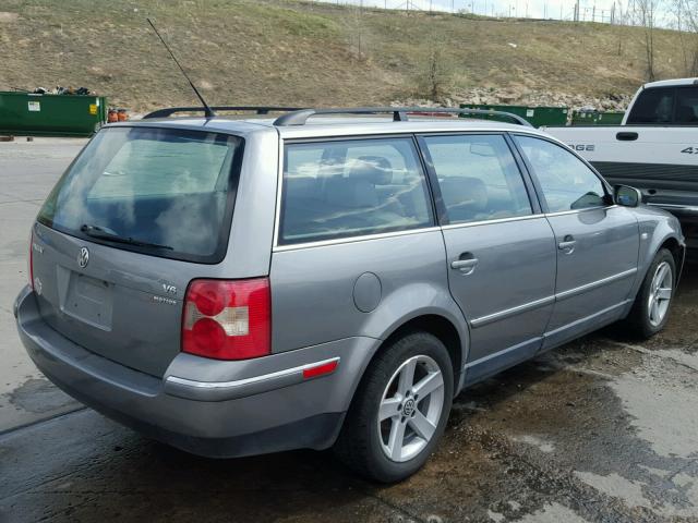 WVWYH63B44E010082 - 2004 VOLKSWAGEN PASSAT GLX 灰色 照片 4
