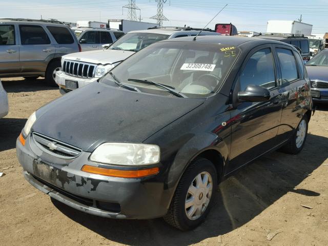 KL1TD62625B383271 - 2005 CHEVROLET AVEO BASE Qara foto 2
