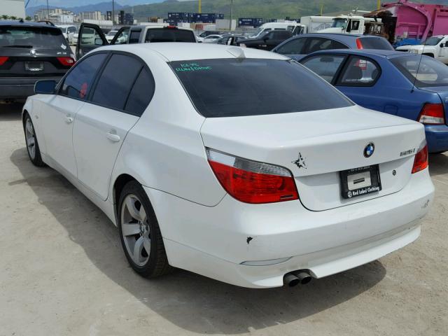 WBANE53517CY04289 - 2007 BMW 525 I WHITE photo 3