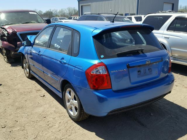 KNAFE161275001100 - 2007 KIA SPECTRA5 S BLUE photo 3