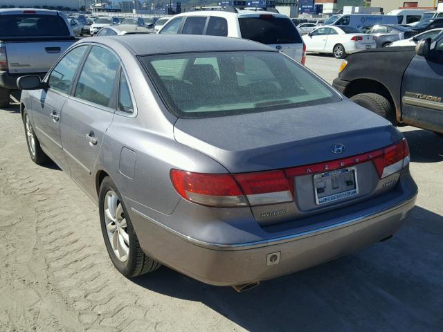 KMHFC46F96A123248 - 2006 HYUNDAI AZERA SE GRAY photo 3