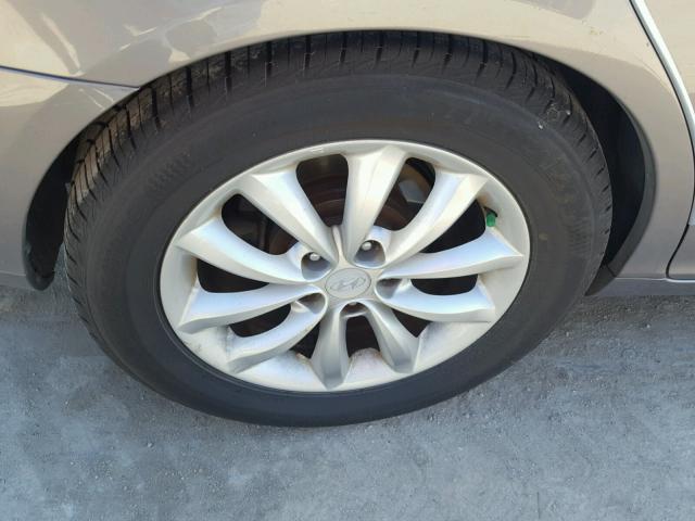 KMHFC46F96A123248 - 2006 HYUNDAI AZERA SE GRAY photo 9