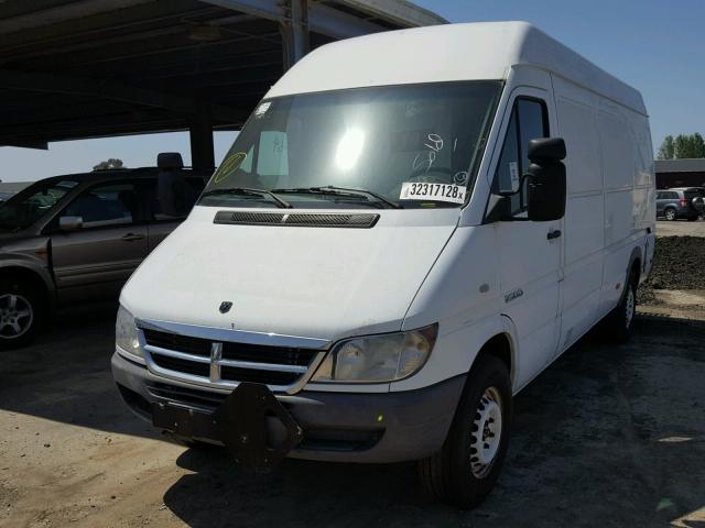 WD0PD744365955225 - 2006 DODGE SPRINTER 2 WHITE photo 2