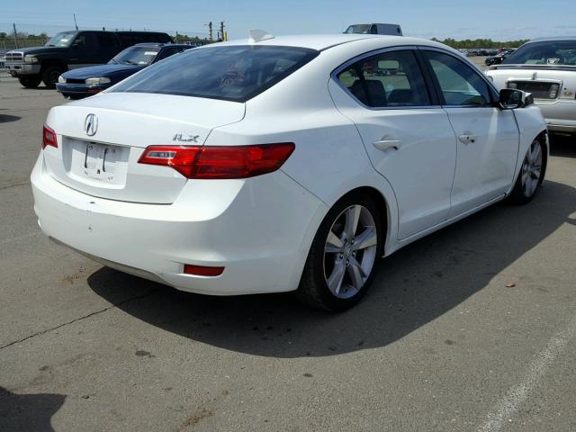 19VDE1F32EE000115 - 2014 ACURA ILX 20 WHITE photo 4