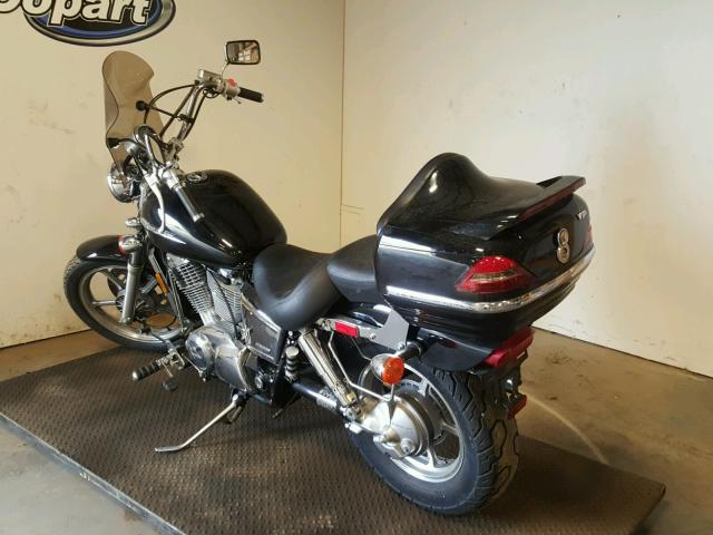 1HFSC18044A802583 - 2004 HONDA VT1100 C BLACK photo 3