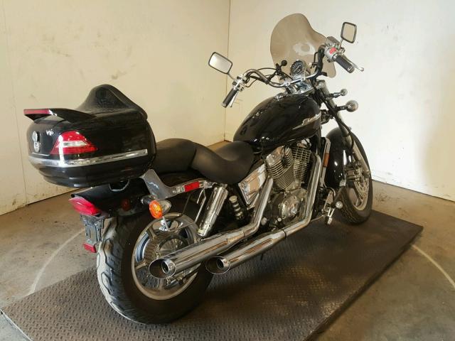 1HFSC18044A802583 - 2004 HONDA VT1100 C BLACK photo 4