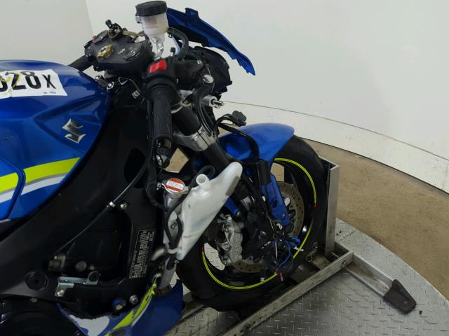 JS1GN7FA1H2100109 - 2017 SUZUKI GSX-R600 BLUE photo 16