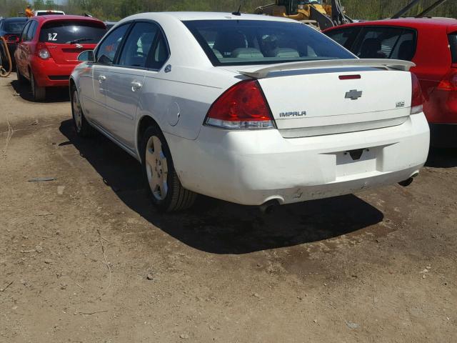 2G1WD58C669196656 - 2006 CHEVROLET IMPALA SUP WHITE photo 3