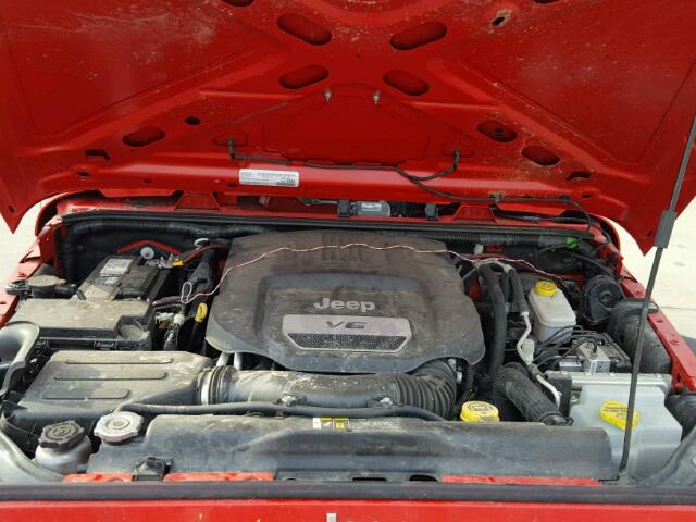 1C4AJWAG7HL519296 - 2017 JEEP WRANGLER S RED photo 7