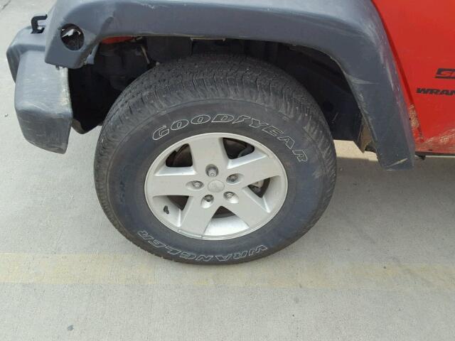 1C4AJWAG7HL519296 - 2017 JEEP WRANGLER S RED photo 9