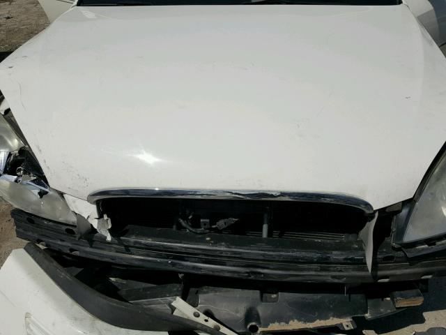 1G4HD57237U171352 - 2007 BUICK LUCERNE CX WHITE photo 7