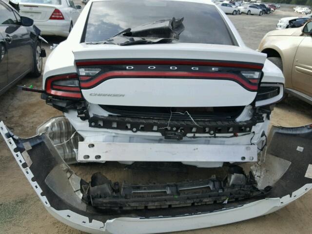 2C3CDXBG5HH547684 - 2017 DODGE CHARGER SE WHITE photo 9