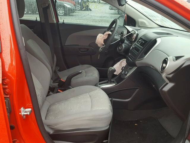 1G1JA5SH9E4135312 - 2014 CHEVROLET SONIC LS 红色 照片 5