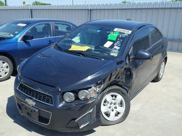 1G1JA5SH7F4138095 - 2015 CHEVROLET SONIC LS 黑色 照片 2
