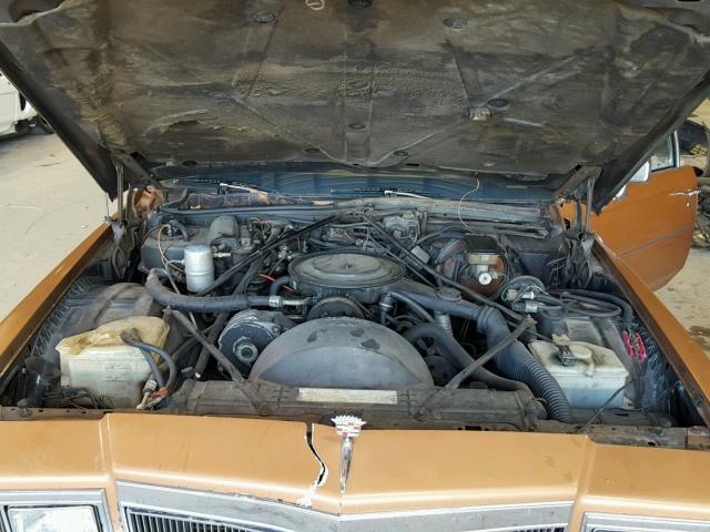1G6AD6980D9262075 - 1983 CADILLAC DEVILLE BROWN photo 7