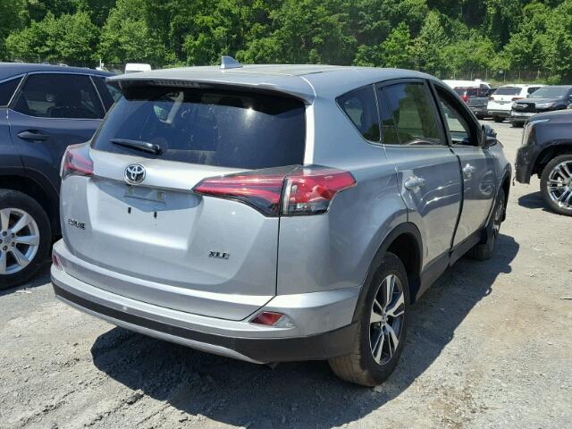 2T3WFREV1JW445104 - 2018 TOYOTA RAV4 ADVEN SILVER photo 4