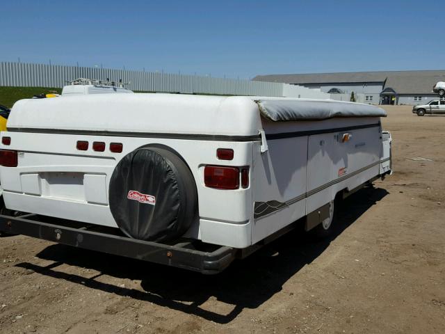 4CP681H19Y7284125 - 2000 COLE TRAILER WHITE photo 4