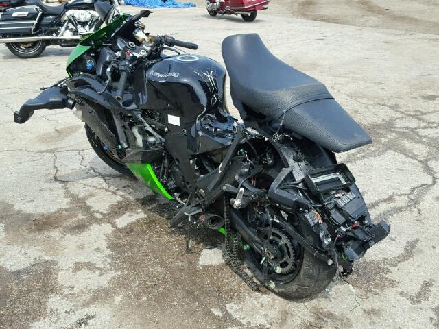 JKBZXNF14EA006133 - 2014 KAWASAKI ZX1400 F TWO TONE photo 3