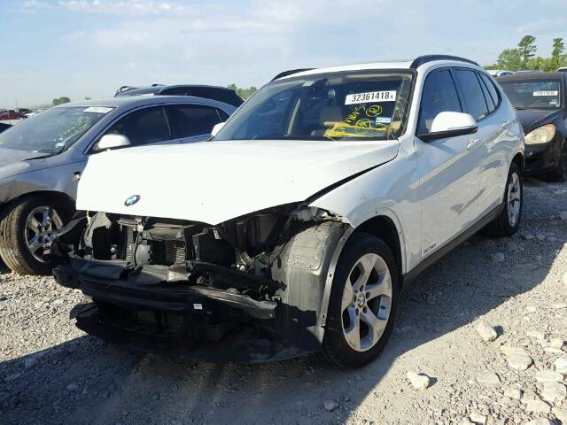 WBAVM1C58FVW57595 - 2015 BMW X1 SDRIVE2 WHITE photo 2